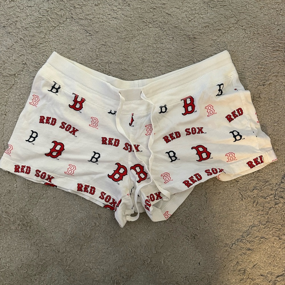 Women’s Boston Red Sox Sleep Shorts, Size Medium